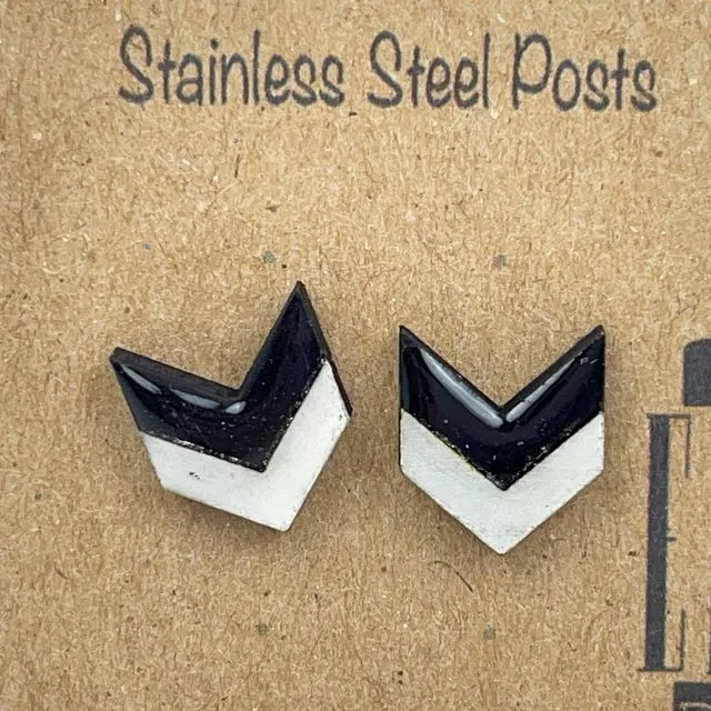 Medium Size - Black & White Chevron Split - Handmade Stud Wooden Earrings - Minimalistic - Glossy Finish Lightweight Earrings - Baltic Birch 3mm thick wood Geometric Earrings