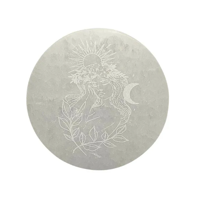 10cm Selenite round engraved charging disc - Free spirit