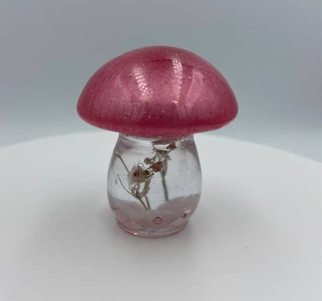 Mini Mushroom Figurines with Spiritual Crystals, Rose Quartz