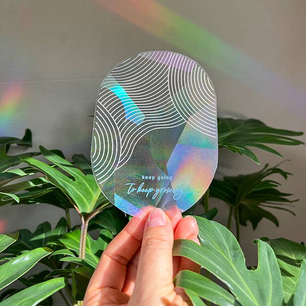 Rainbow maker sticker – create rainbows anywhere, 2. Keep going to keep growing