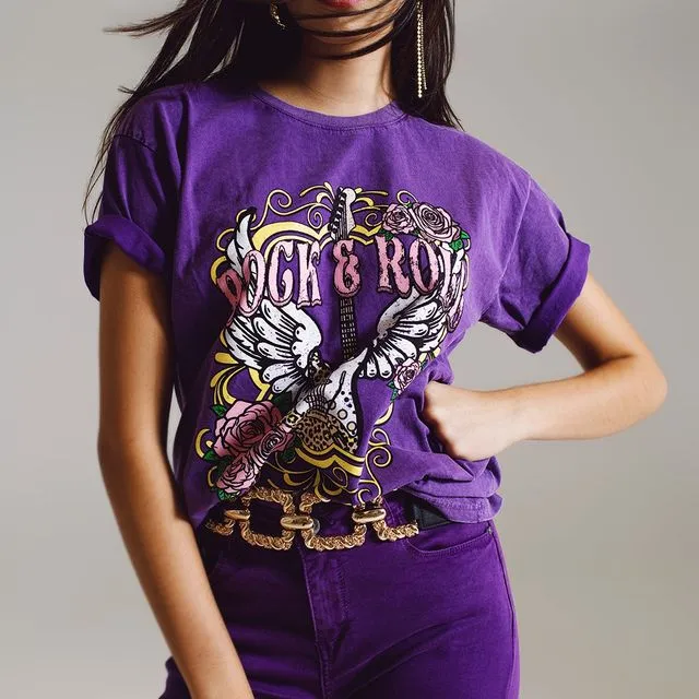 VINTAGE ROCK AND ROLL PRINT T-SHIRT IN PURPLE