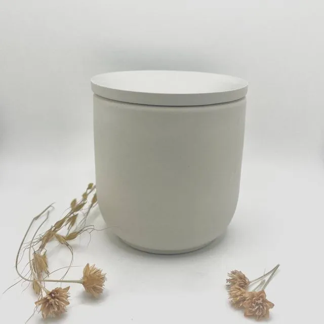 Private Label Lotion Candle With Wildflower Dust Cover