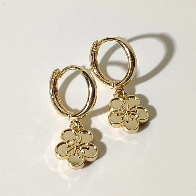 14k gold plated cherry blossom with chucky hoop earrings