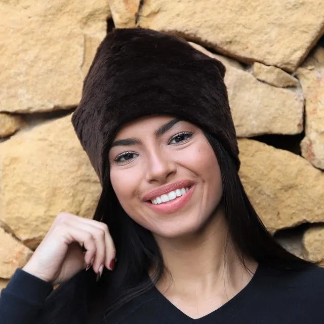 Dark brown beanie hat hight cut model in wool B27