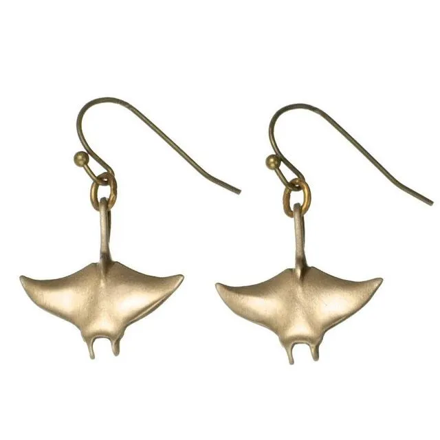 Manta Ray Drop Earrings, Bronze Manta Ray Drop Earrings, Sea Life Drop Earrings, Ocean Theme Earrings Bronze, Beachy Earrings