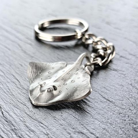 Stingray Keychain with Dive Flag, Gifts for Scuba Divers