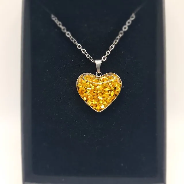 Gold Fleck Heart Pendant