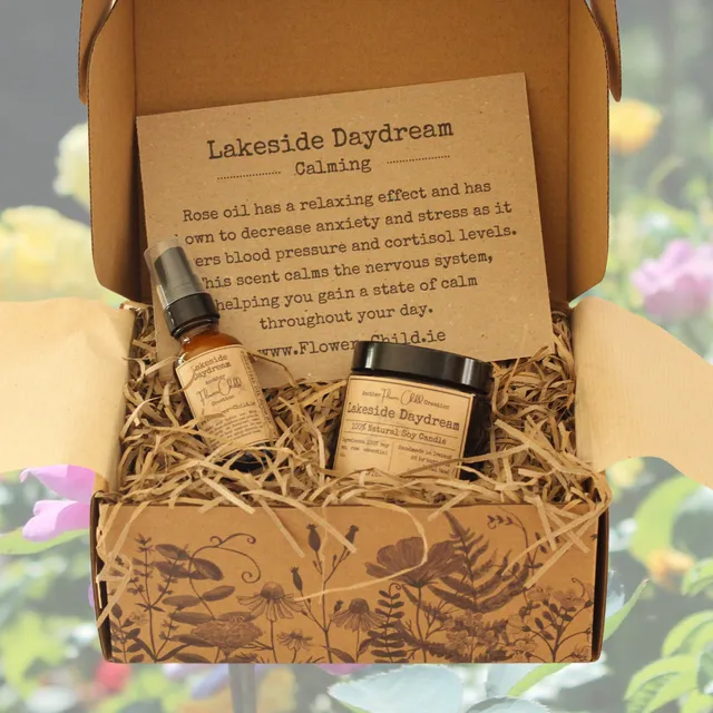 Lakeside Daydream Candle/Spray Gift Set