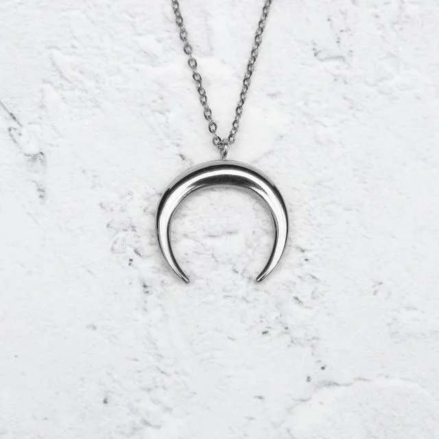 Necklace - Silver Horn