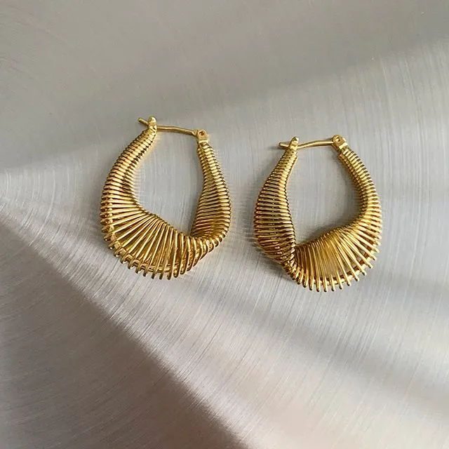 Misshapen wire hoop earring in gold