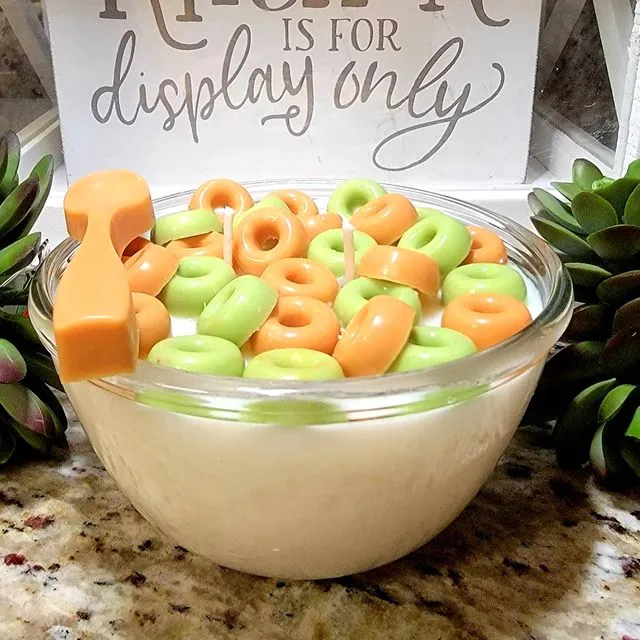 Apple Jacks theme scented soy wax candle