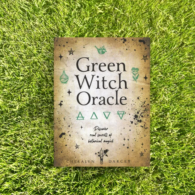 Green Witch Oracle Cards - Cheralyn Darcey