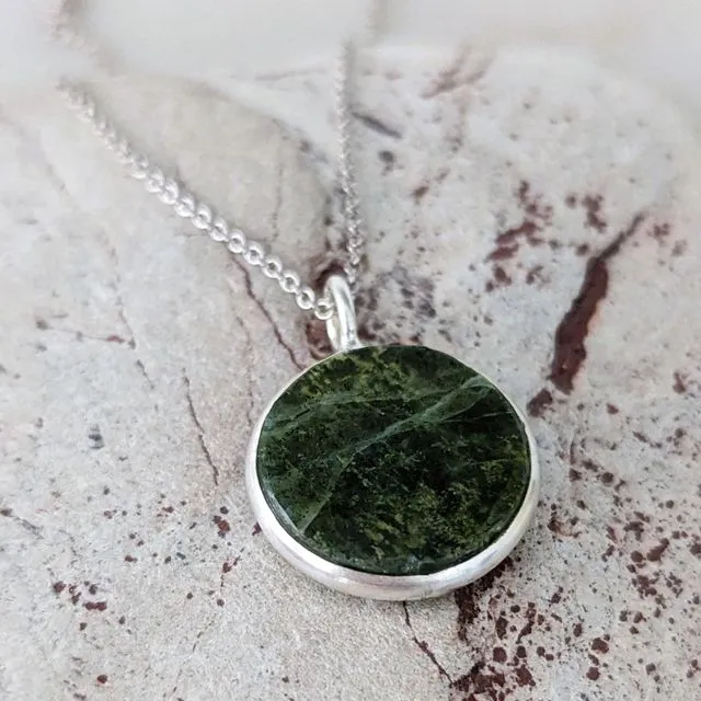 The Circle Peridot August Birthstone Necklace | Happiness & Health