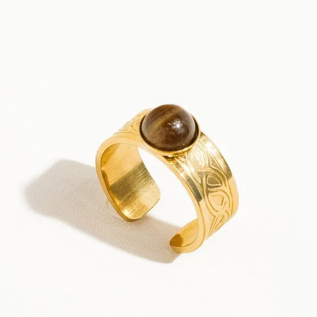 Leo 18K Gold Boho Ring with Center Stone