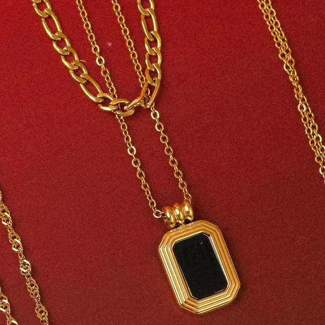 Mare 18K Gold Stack Necklace With Square Pendant
