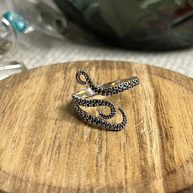 Octopus silver ring