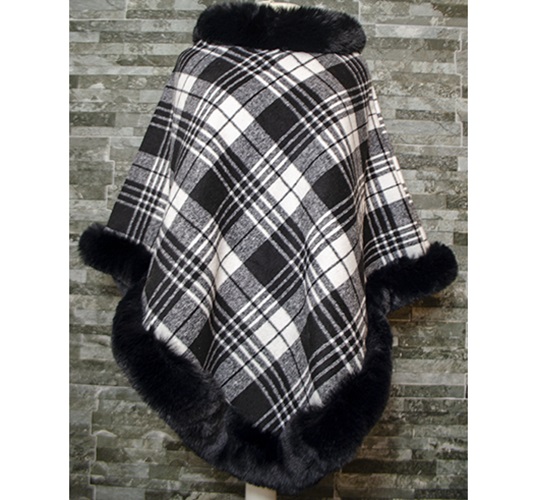 Strathurie Poncho