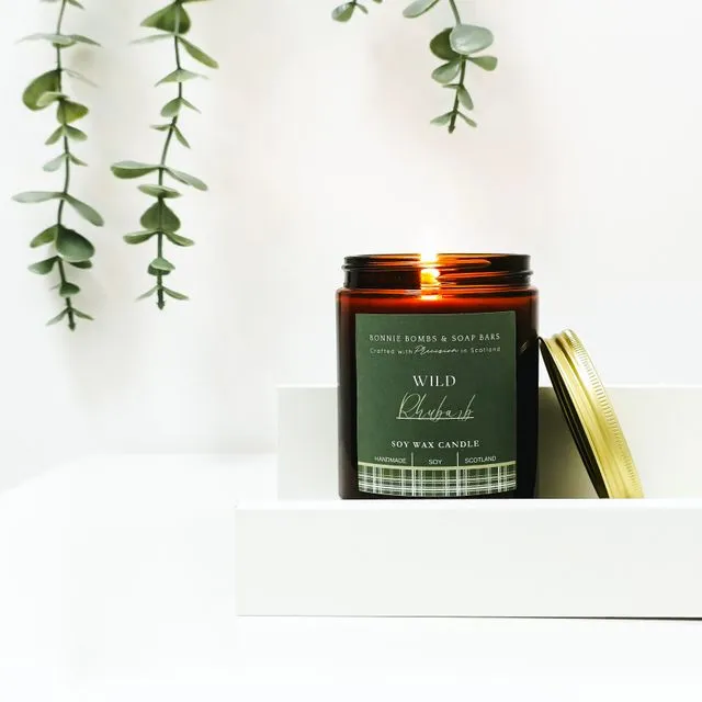 Rhubarb scented candle
