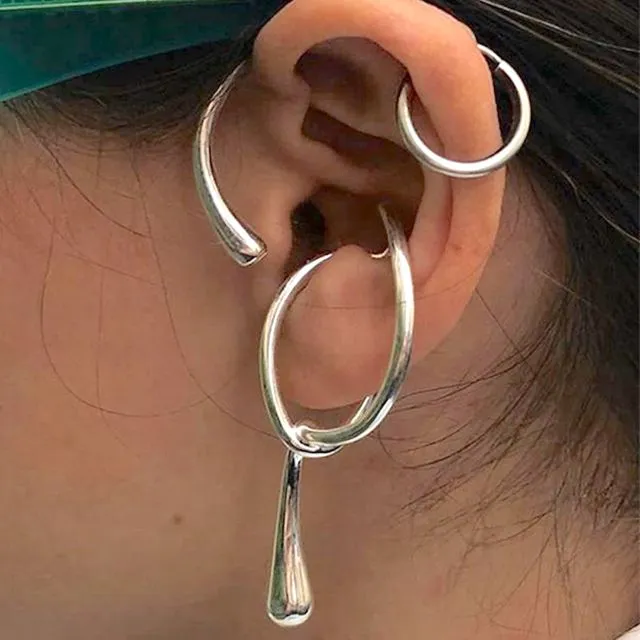 Wrap around earring - Large ear cuff - One piece - silver left