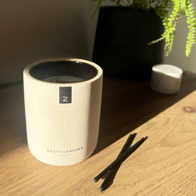Classic: The Zesty Lemons Candle - Activated Charcoal &amp; Matcha