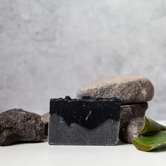 Cold process soap with Tea tree oil, Volcanic ash and Charcoal. 100g