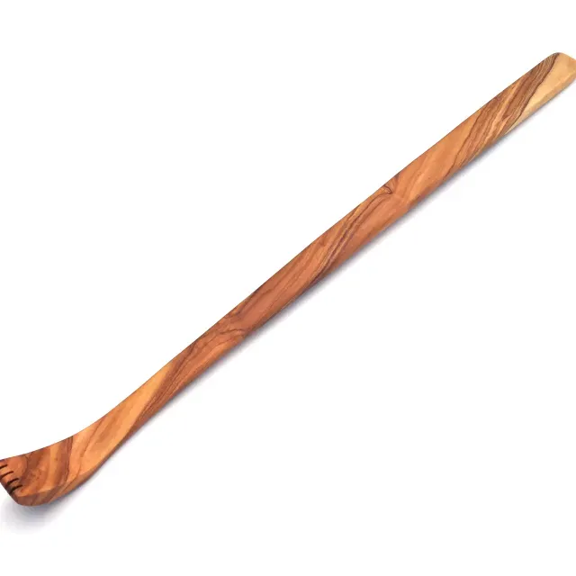 The back scratcher 40 cm made of olive wood