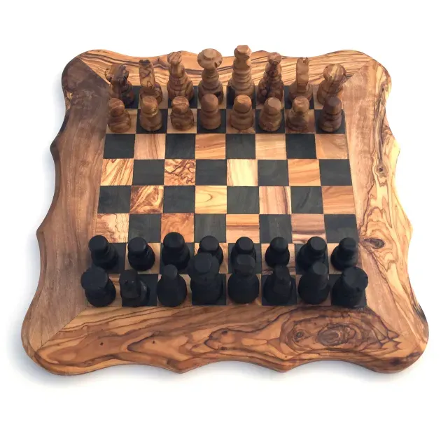 Chess set, chessboard size medium made of olive wood