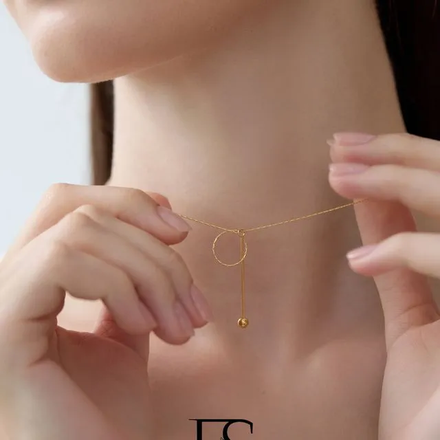 18K Gold Irregular Round Pendant Necklace, Drop Pendant