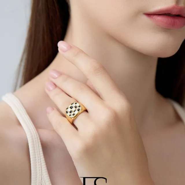 Black and white Checkerboard Signet Ring