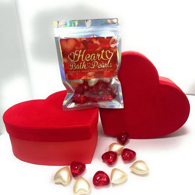 Pack of 10 Heart Bath Pearls. Strawberry and Vanilla Scented