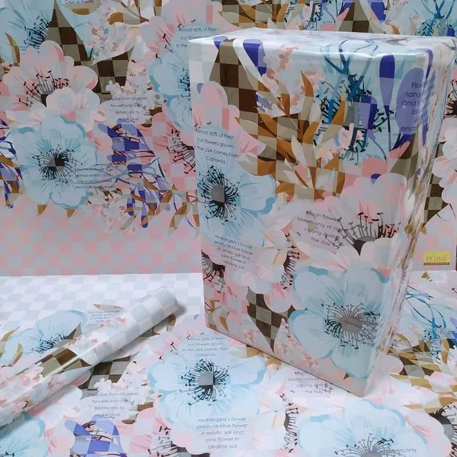 25 Gift Wrapping Papers with Pink Blue Floral theme