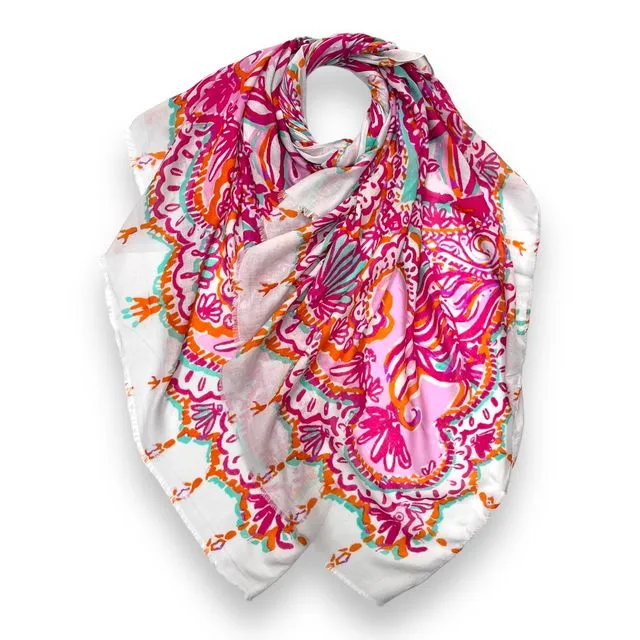 Paisley lace print scarf finished with fringes in pink