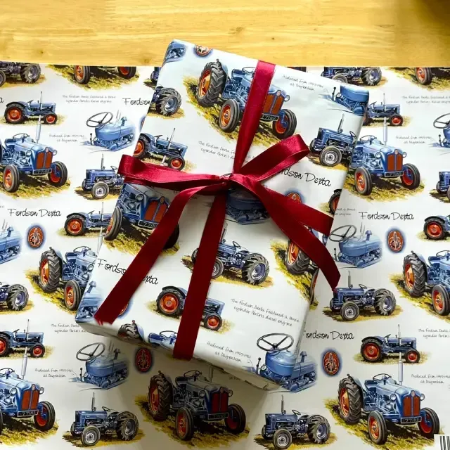 Fordson Dexta Gift Wrap | Folded 70 x 50cm Gift Wrap Sheet